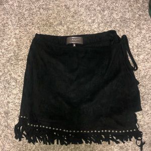 Double D skirt size 6